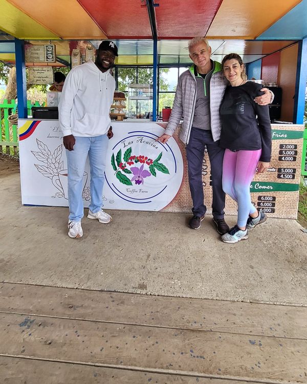 Coffee tour en Medellín: finca, cata y cosecha
