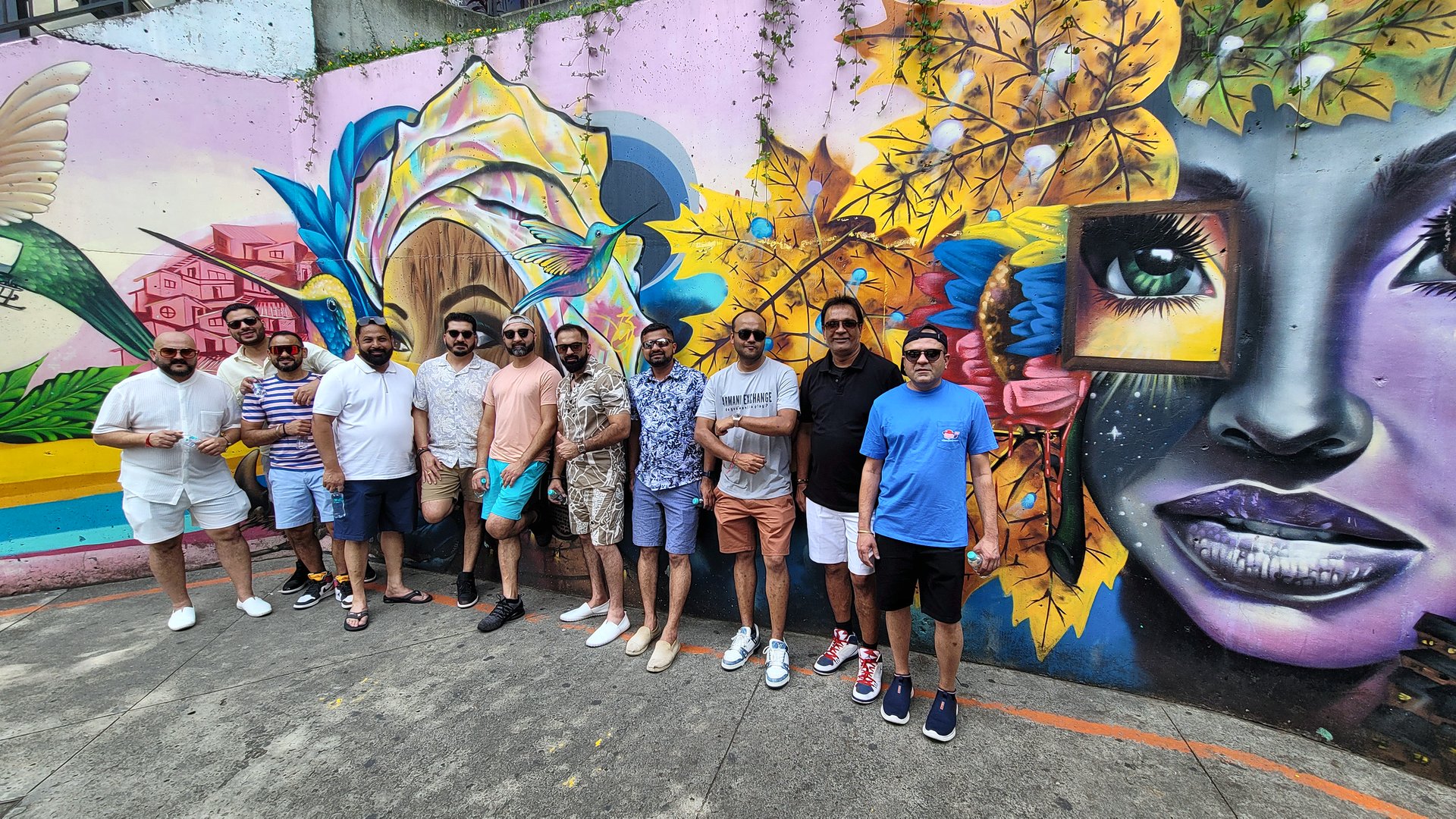 Comuna 13: grafitis, escaleras eléctricas e historias locales